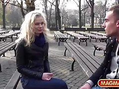 Charlotte Stokely იკვლევს მთელი ახალი მსოფლიო
